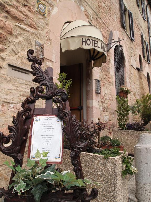 Albergo Ancajani Asís Exterior foto